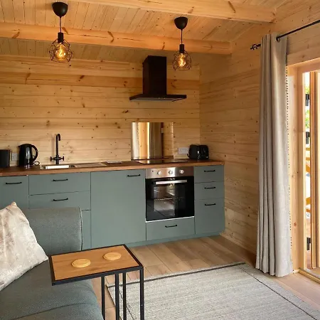 438 - Semesterbostad Clifden