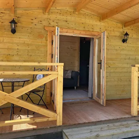 438 - Semesterbostad *